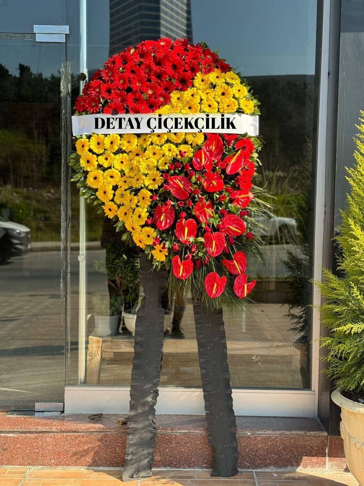 Sarı Kırmızı Renkli Cenaze Çiçeği