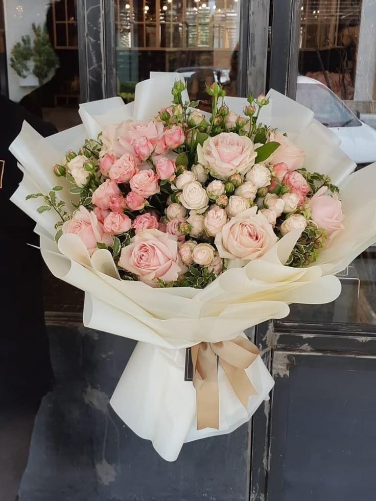 Karışık Pembe Gül Buket